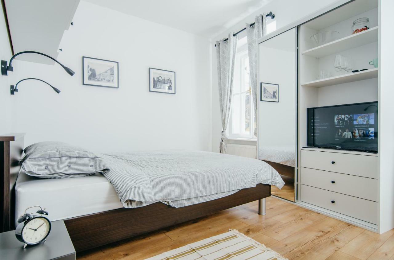 Apartamento Old Town Tale Zagreb Exterior foto
